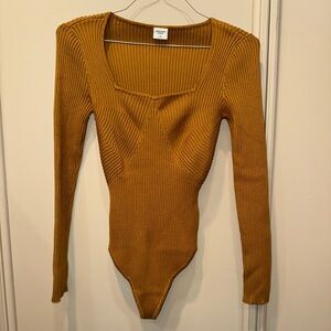 Abercrombie & Fitch Women's Brown and Tan Bodysuit size M NWOT